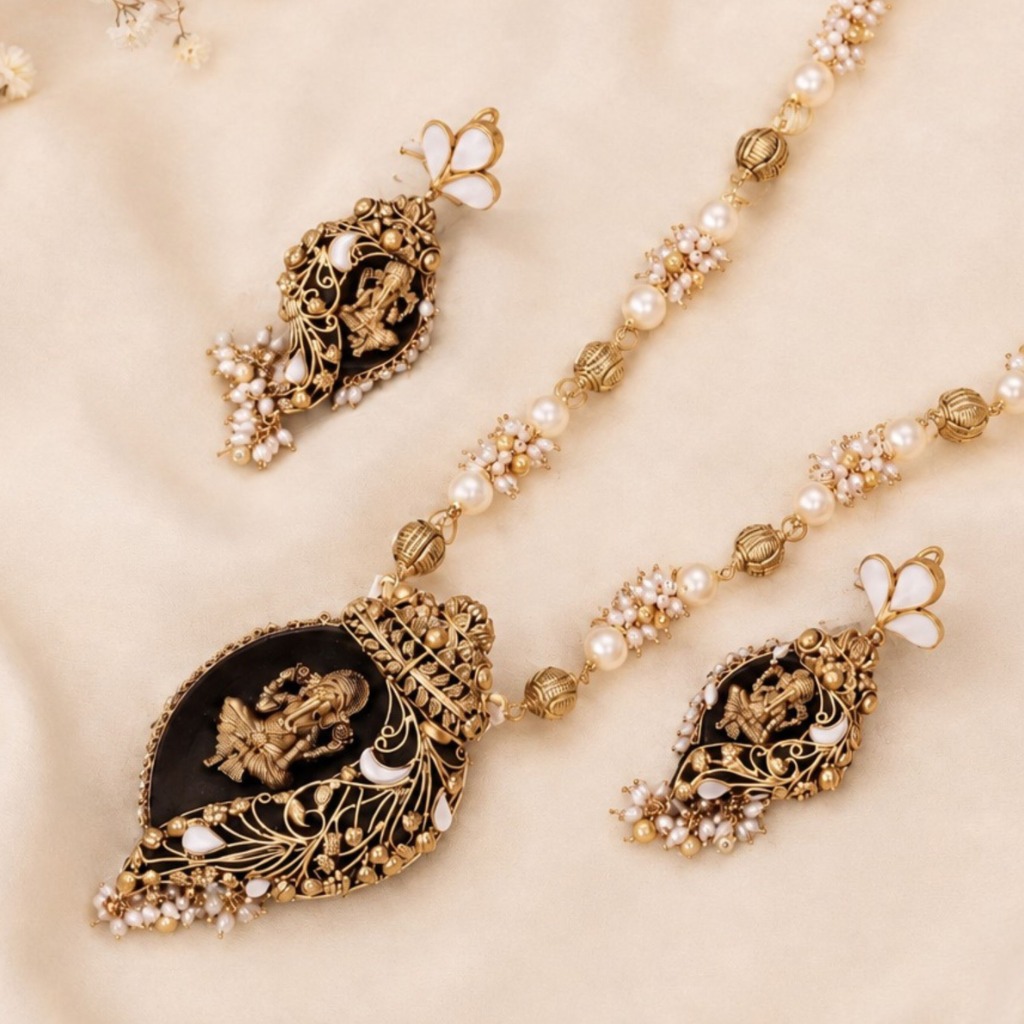 Gold Necklaces
